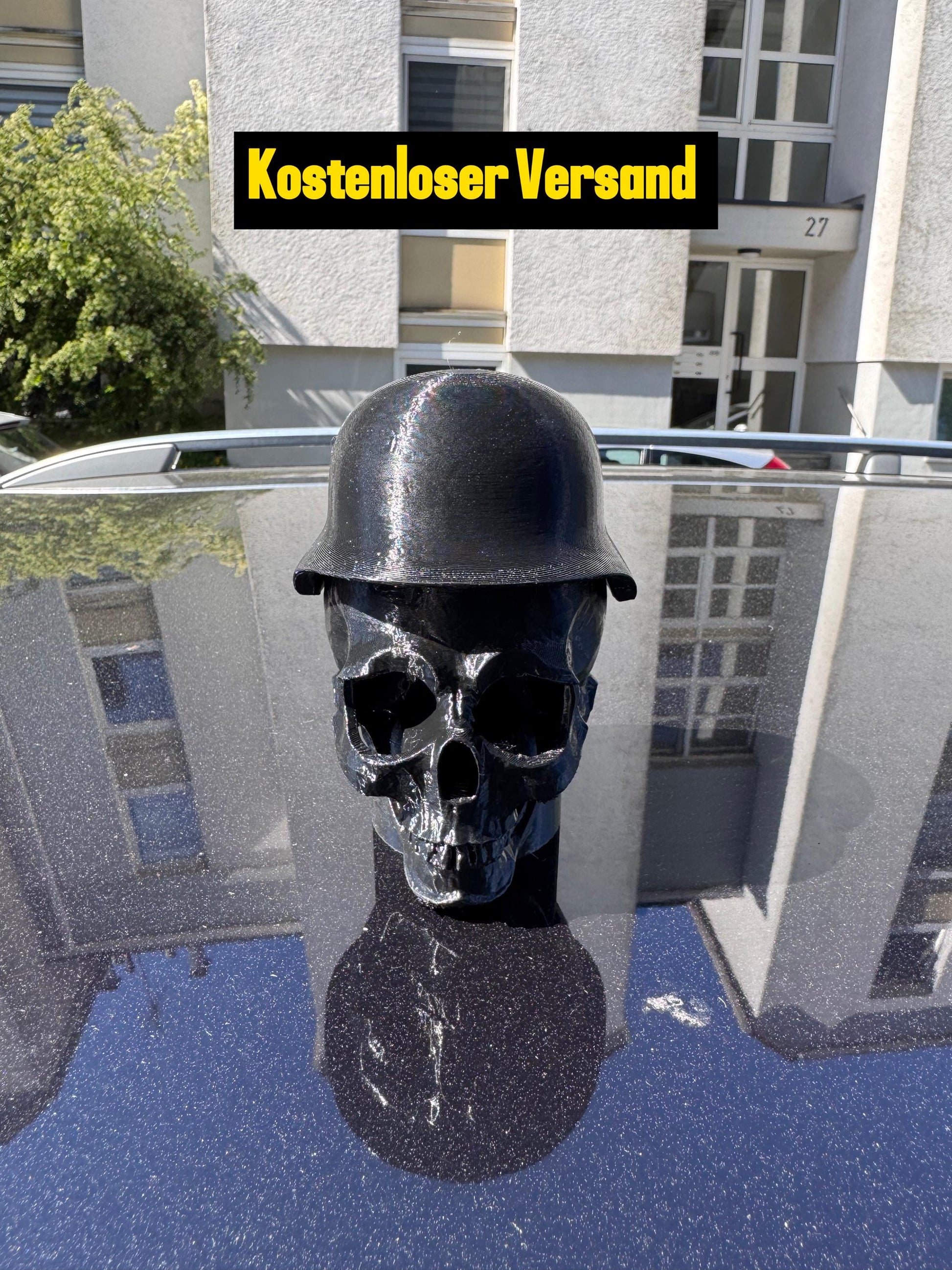 Anhängerkupplung Schutzkappe Totenkopf Helm in Schwarz auf Auto mit Kostenlosem Versand