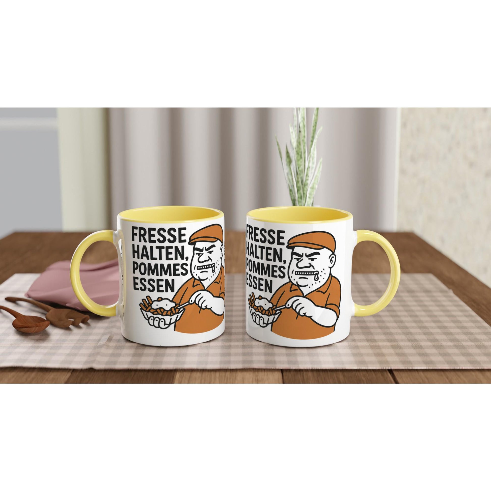 Zwei Kaffeetassen mit gelbem Griff und Aufschrift Fresse halten Pommes essen Geschenkidee Ruhrgebiet