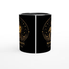 Keramiktasse mit Sternzeichen Wassermann, mythologische Figur mit Wasserkrug als astrologisches Motiv in warmen Goldtönen auf schwarzem Hintergrund, beidseitig bedruckt