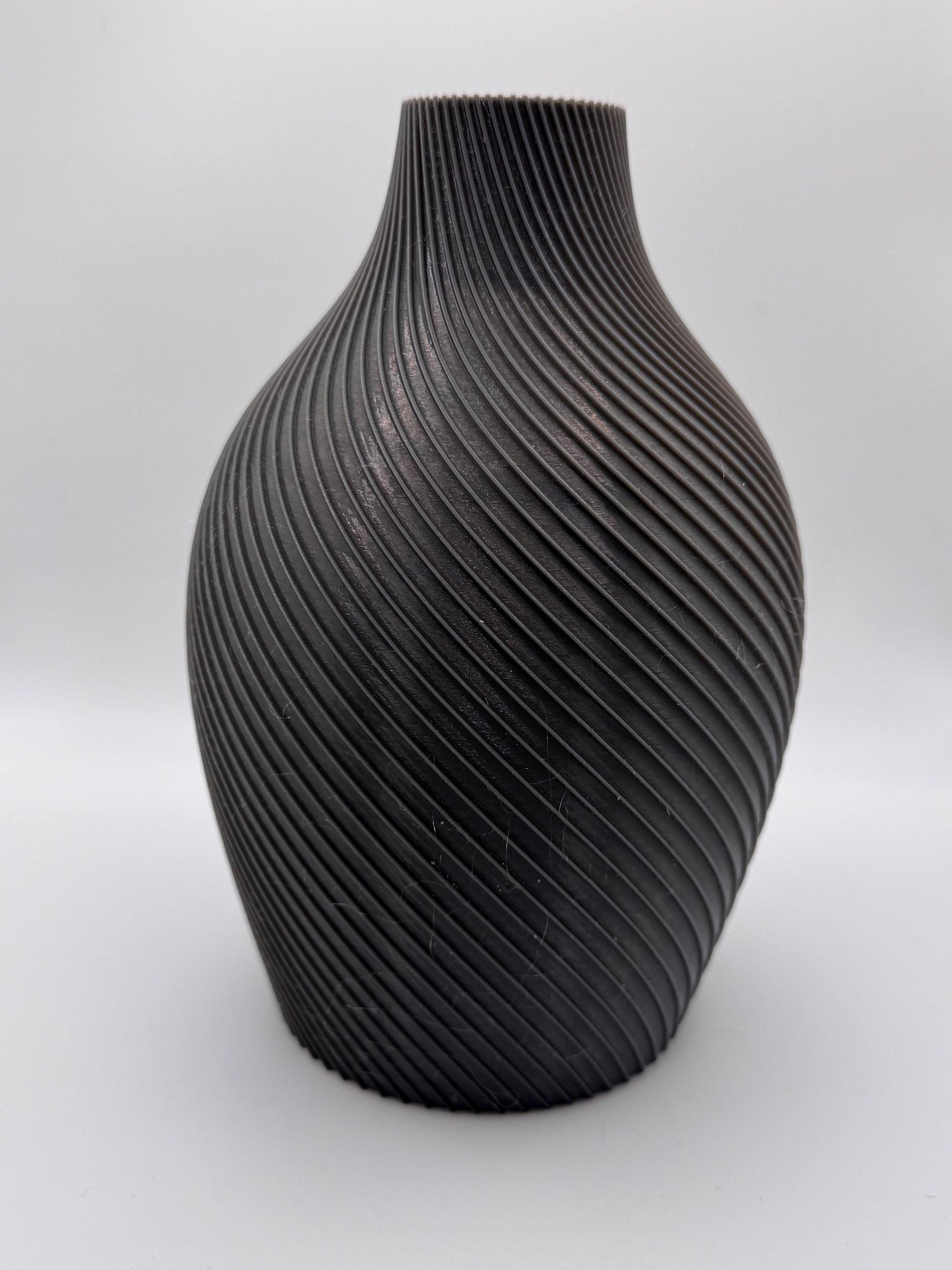 Schwarze stilvolle Deko Vase Wohnzimmer mit spiralförmigem, modernem Design aus Mein Shop